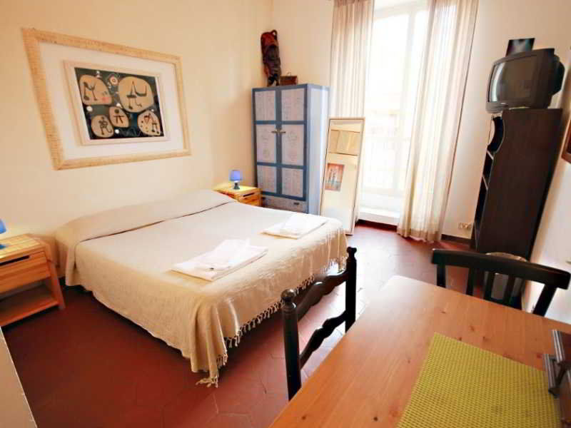 Hotel Sixbeds Rzym Zewnętrze zdjęcie