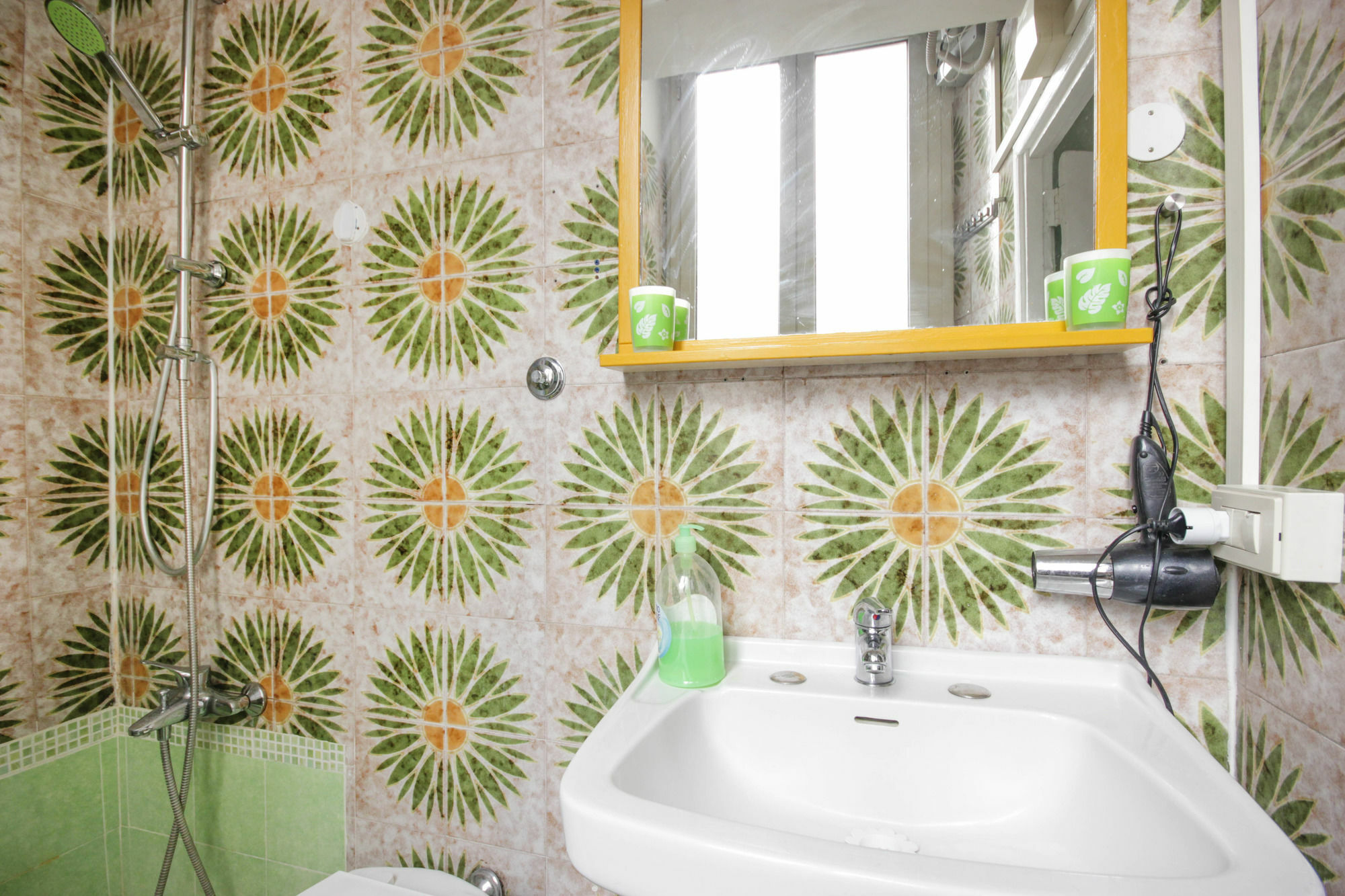 Hotel Sixbeds Rzym Zewnętrze zdjęcie